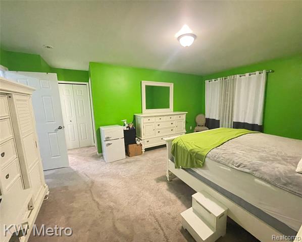 Builiding view twenty four for 30641 Melisa, New Baltimore, MI. 48051