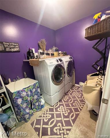 Builiding view twenty nine for 30641 Melisa, New Baltimore, MI. 48051