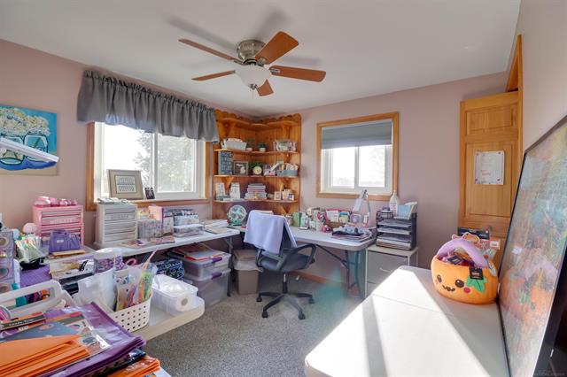 Builiding view fourteen for 25520 Hagen, New Baltimore, MI. 48051