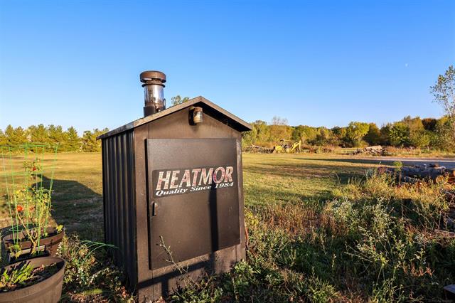 Builiding view twenty nine for 25520 Hagen, New Baltimore, MI. 48051