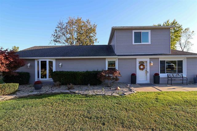 front view for 25520 Hagen Rd, New Baltimore, Mi. 48051