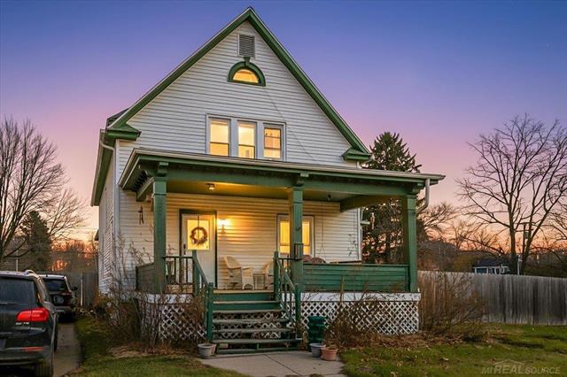 Builiding view one for 58910 Main, New Haven, MI. 48048