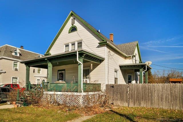 Builiding view sixteen for 58910 Main, New Haven, MI. 48048