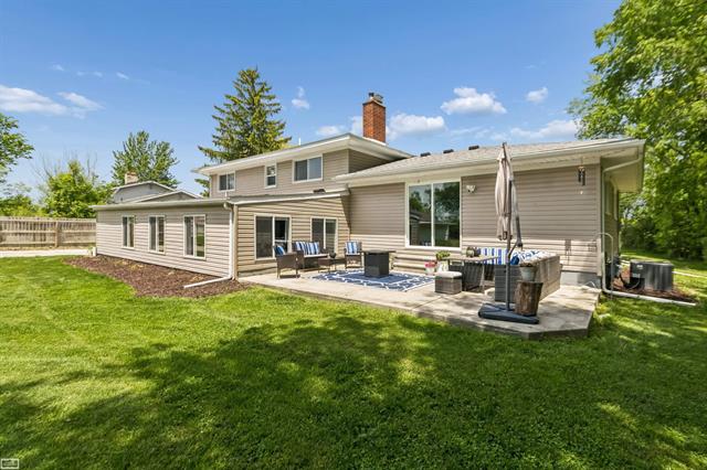 Builiding view thirty nine for 28444 29 Mile, New Haven, MI. 48048