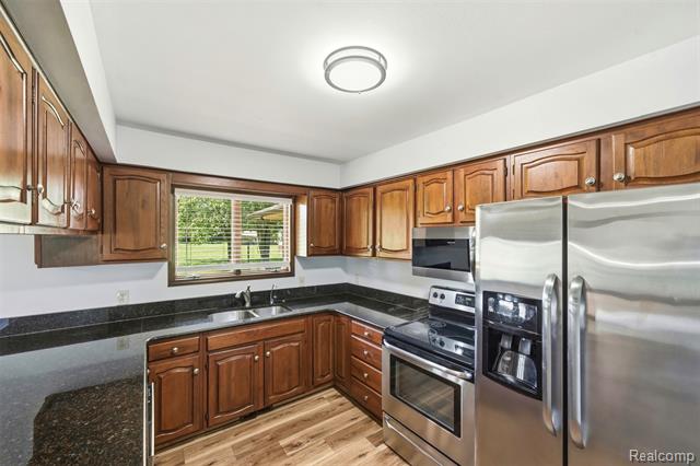 Builiding view eight for 29940 29 Mile, New Haven, MI. 48048