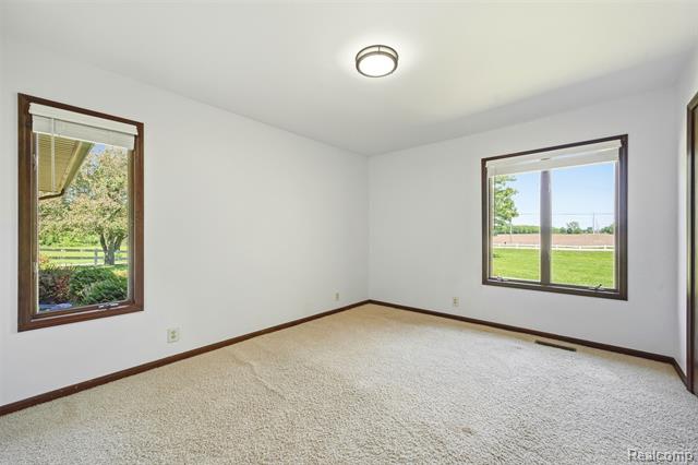 Builiding view twenty two for 29940 29 Mile, New Haven, MI. 48048
