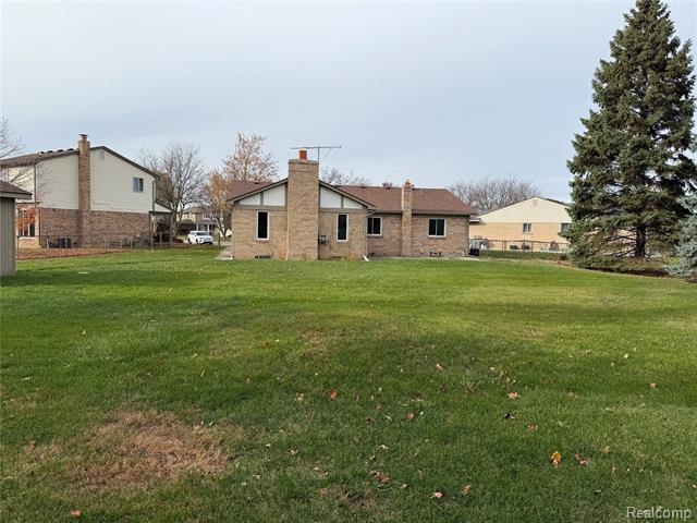 Builiding view five for 37076 Evergreen, Sterling Heights, MI. 48310