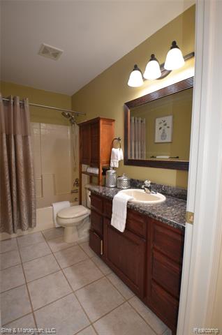 Builiding view fifty two for 76566 Burman, Richmond, MI. 48062