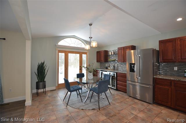 Builiding view seventeen for 76566 Burman, Richmond, MI. 48062