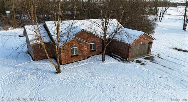 Builiding view seventy for 76566 Burman, Richmond, MI. 48062