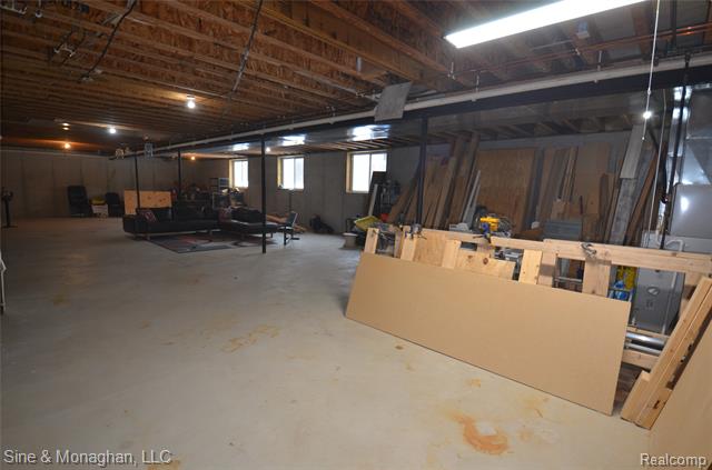 Builiding view sixty four for 76566 Burman, Richmond, MI. 48062