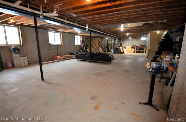 Builiding view sixty three for 76566 Burman, Richmond, MI. 48062