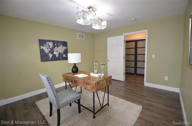 Builiding view thirty four for 76566 Burman, Richmond, MI. 48062