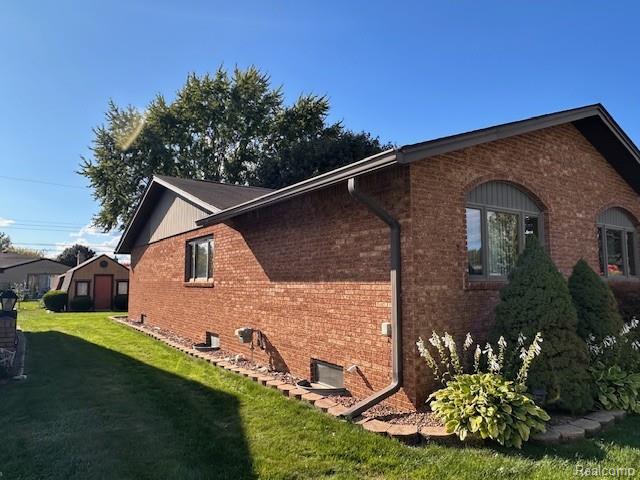 Builiding view forty two for 37129 Almont West, Sterling Heights, MI. 48310