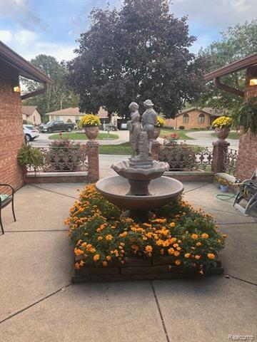 Builiding view four for 37129 Almont West, Sterling Heights, MI. 48310