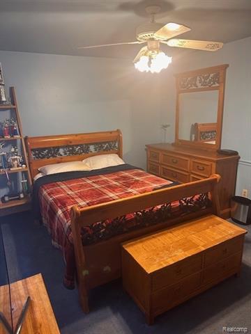 Builiding view thirty for 37129 Almont West, Sterling Heights, MI. 48310