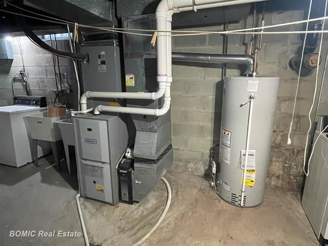 Builiding view nineteen for 37134 Almont  East, Sterling Heights, MI. 48310