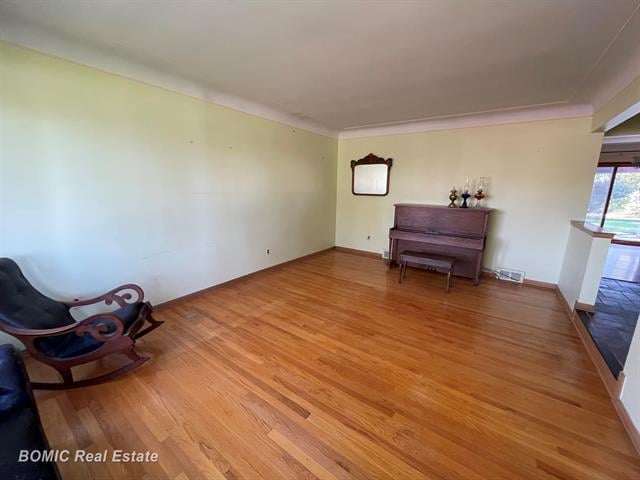 Builiding view seven for 37134 Almont  East, Sterling Heights, MI. 48310