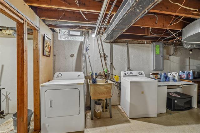 Builiding view eight for 37266 Tamarack, Sterling Heights, MI. 48310