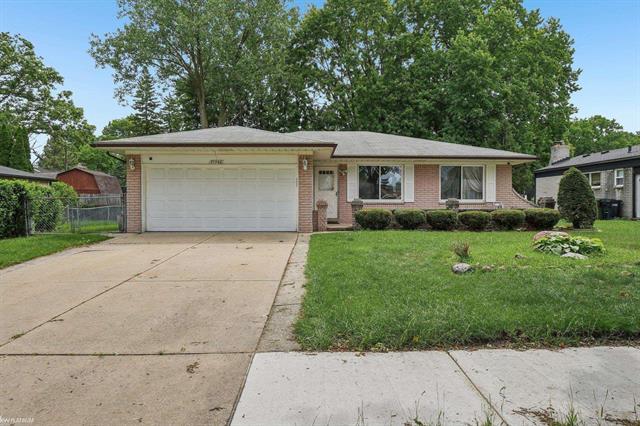 Builiding view one for 37266 Tamarack, Sterling Heights, MI. 48310