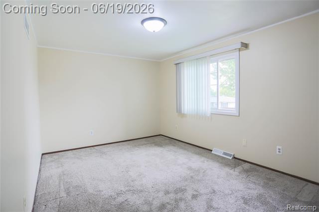 Builiding view twenty five for 4788 Bloomfield, Sterling Heights, MI. 48310