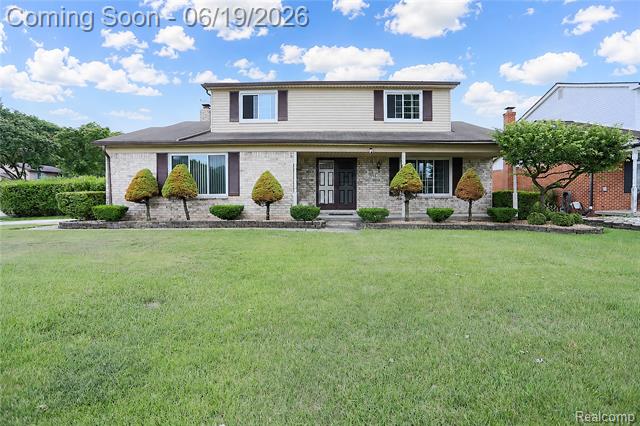 front view for 4788 Bloomfield Dr, Sterling Heights, Mi. 48310