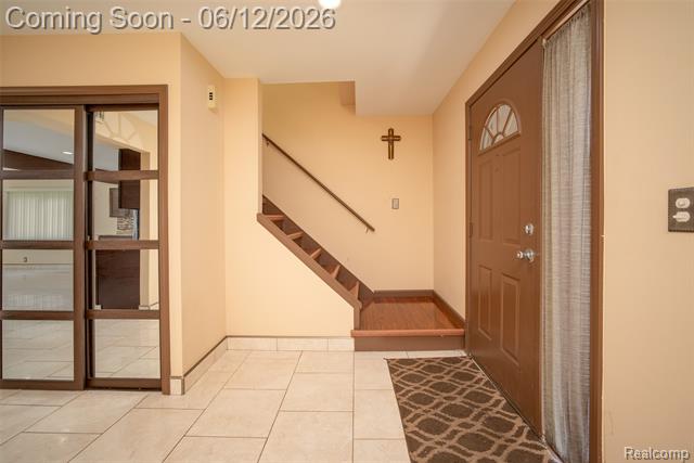 Builiding view fourteen for 5061 Temple, Sterling Heights, MI. 48310