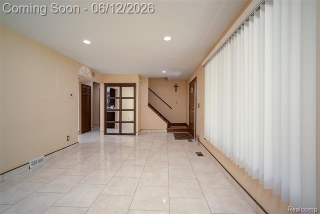 Builiding view three for 5061 Temple, Sterling Heights, MI. 48310