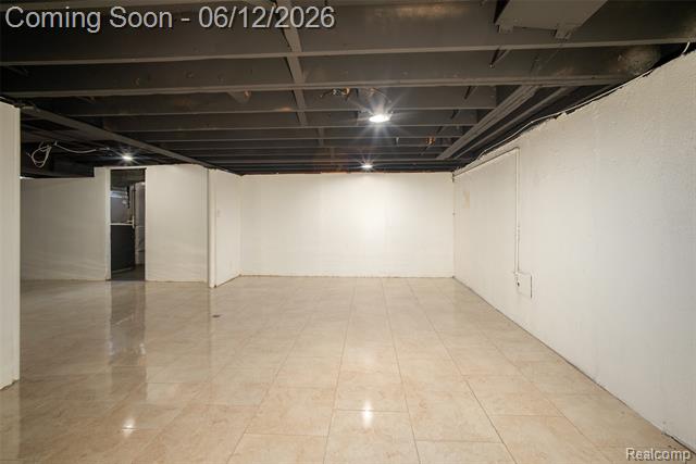 Builiding view twenty six for 5061 Temple, Sterling Heights, MI. 48310
