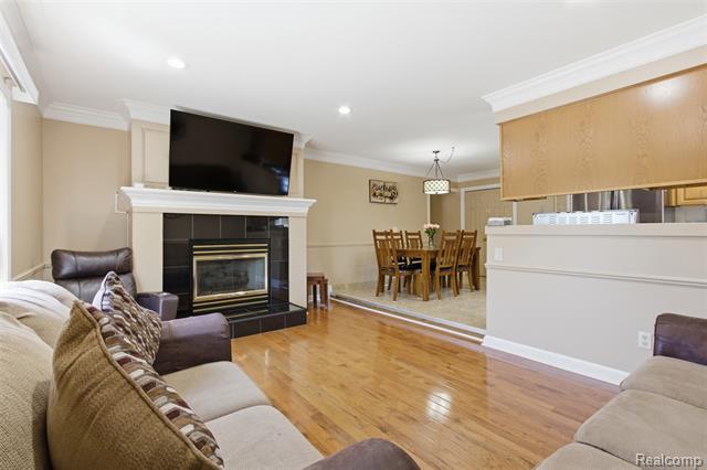 Builiding view eleven for 37729 Fieldcrest Lan, Sterling Heights, MI. 48312