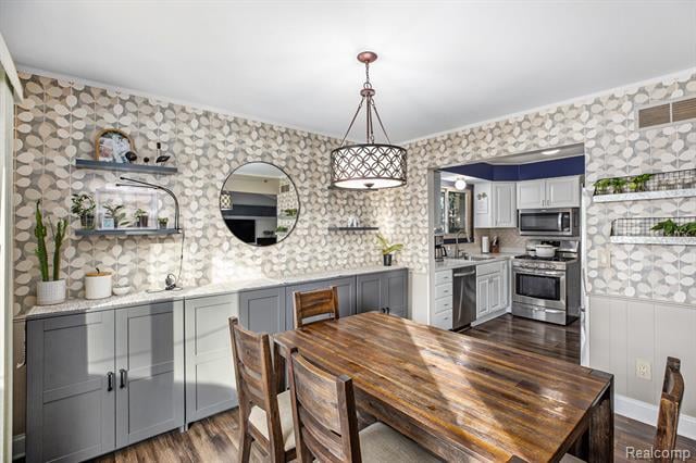 Builiding view seven for 37815 Streamview, Sterling Heights, MI. 48312