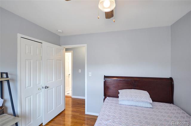Builiding view twenty four for 37653 Longacre, Sterling Heights, MI. 48312