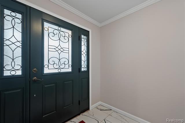 Builiding view four for 15500 Millar, Clinton Township, MI. 48036