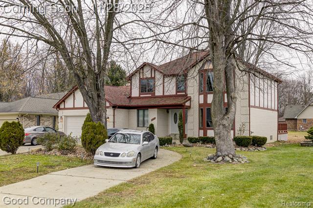 Builiding view forty six for 38092 Westchester Ro, Sterling Heights, MI. 48310