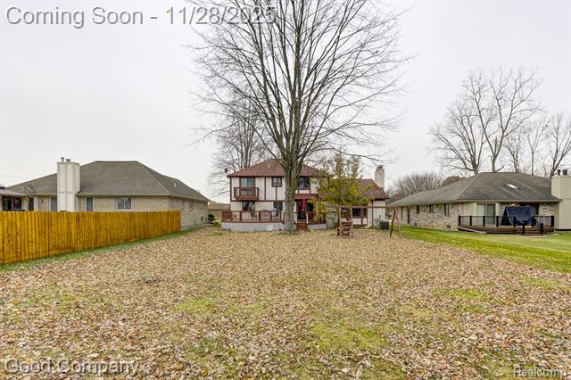 Builiding view forty for 38092 Westchester Ro, Sterling Heights, MI. 48310