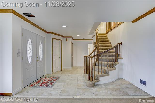 Builiding view four for 38092 Westchester Ro, Sterling Heights, MI. 48310