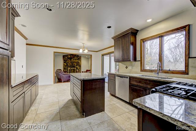 Builiding view nine for 38092 Westchester Ro, Sterling Heights, MI. 48310