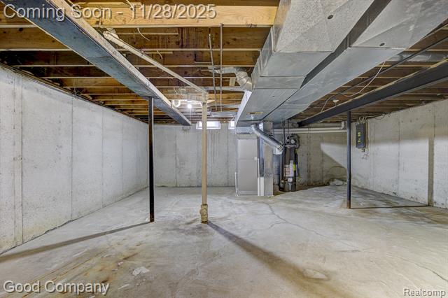 Builiding view thirty seven for 38092 Westchester Ro, Sterling Heights, MI. 48310