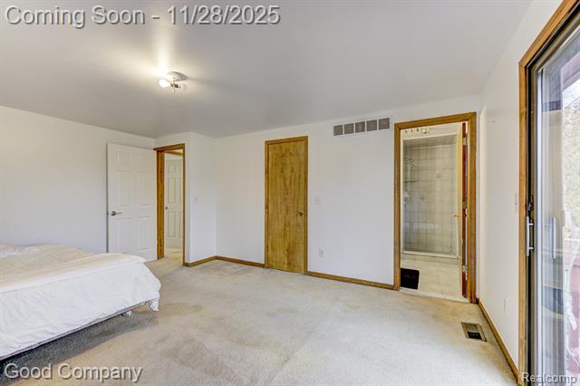 Builiding view thirty for 38092 Westchester Ro, Sterling Heights, MI. 48310