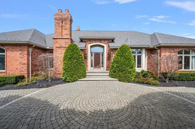 front view for 17943 Viola Ln, Clinton Township, Mi. 48036