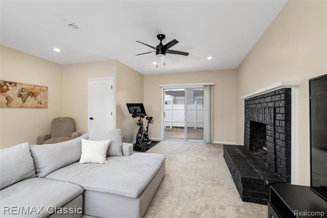 Builiding view eleven for 11789 Danforth, Sterling Heights, MI. 48312