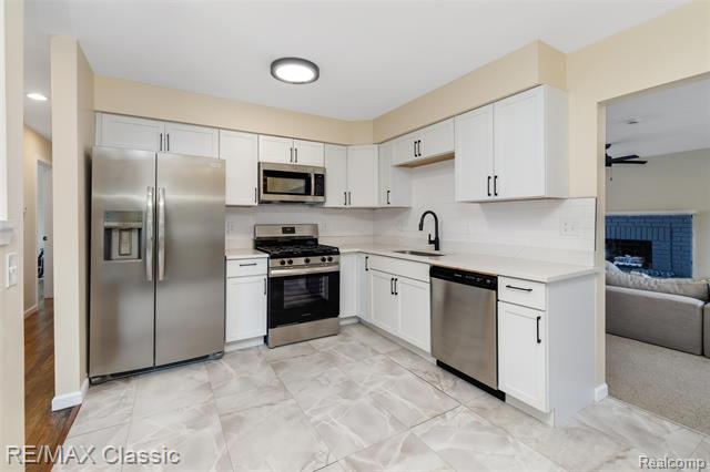 Builiding view one for 11789 Danforth, Sterling Heights, MI. 48312