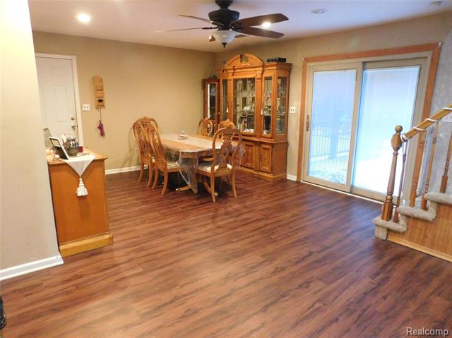 Builiding view twenty one for 21367 Wendell, Clinton Township, MI. 48036