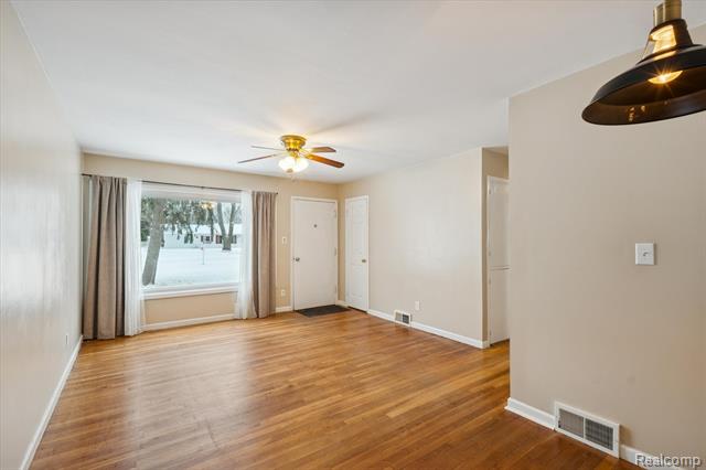 Builiding view eleven for 21376 Wendell, Clinton Township, MI. 48036