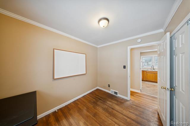 Builiding view fourteen for 21376 Wendell, Clinton Township, MI. 48036