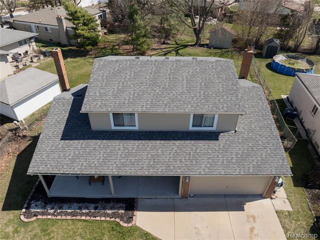 Builiding view fifty one for 38684 Pinebrook, Sterling Heights, MI. 48310