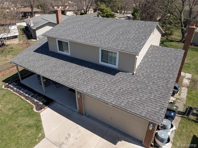 Builiding view fifty three for 38684 Pinebrook, Sterling Heights, MI. 48310