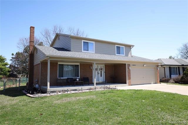 Builiding view one for 38684 Pinebrook, Sterling Heights, MI. 48310