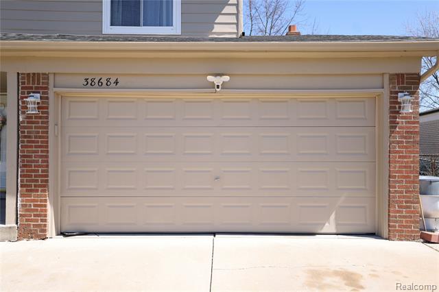 Builiding view three for 38684 Pinebrook, Sterling Heights, MI. 48310