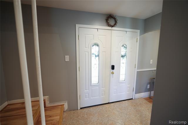 Builiding view twenty nine for 38684 Pinebrook, Sterling Heights, MI. 48310